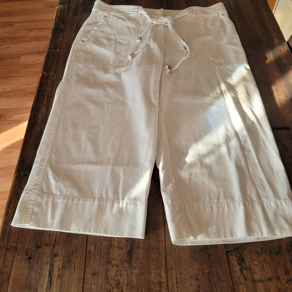 Ralph Lauren Cream Capris